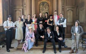 Comédiens Meurtre au manoir Fontaine